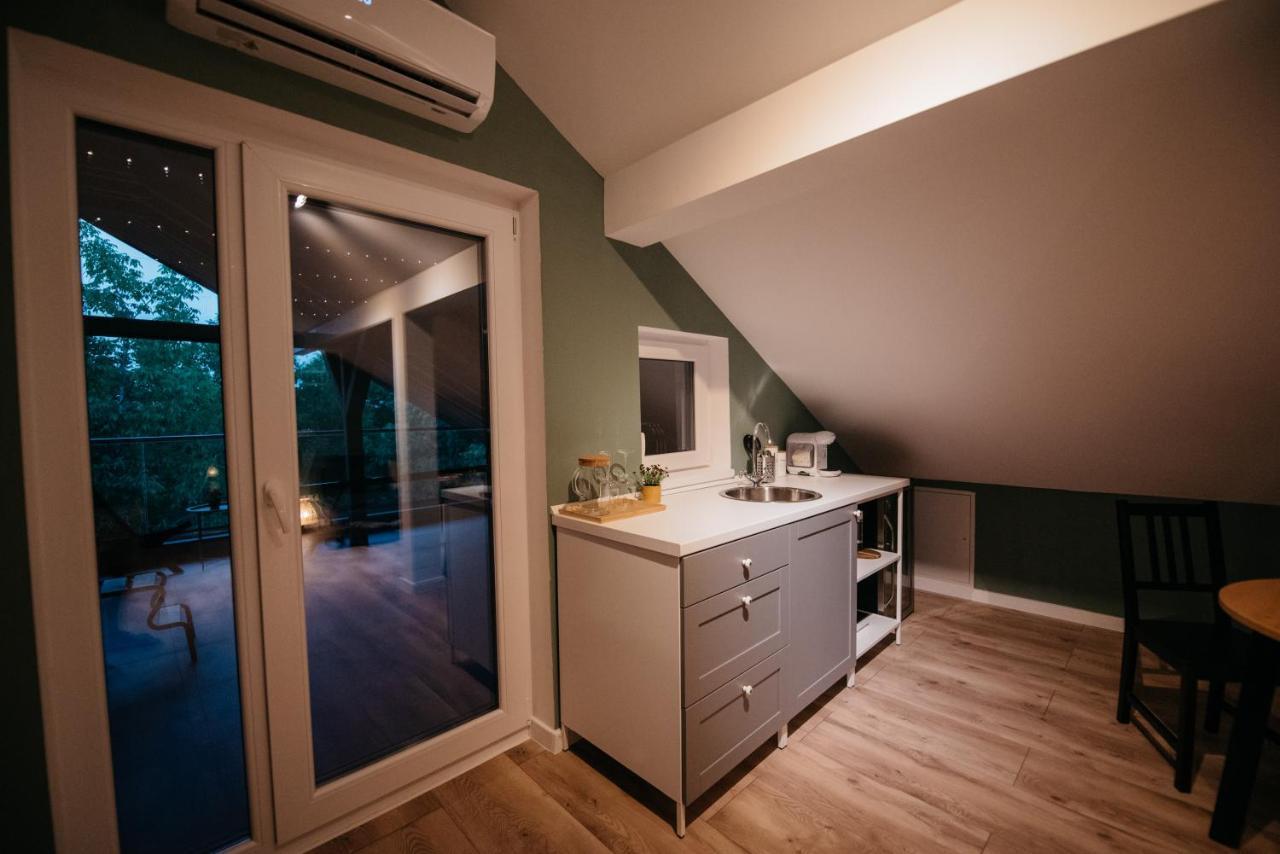 Nuez Apartments Dumbravita  ภายนอก รูปภาพ